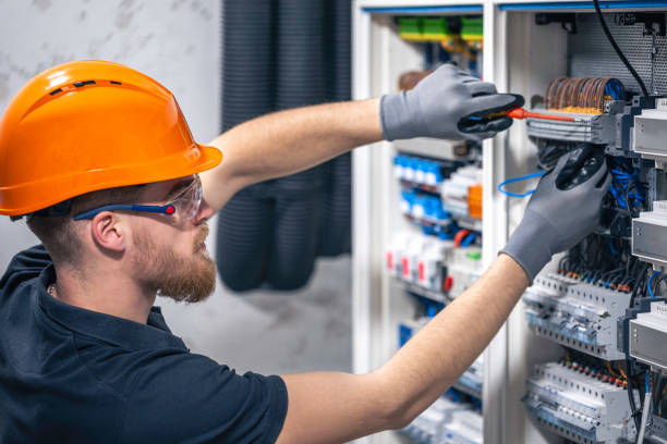 Best Licensed Electrician  in Manchester, TN